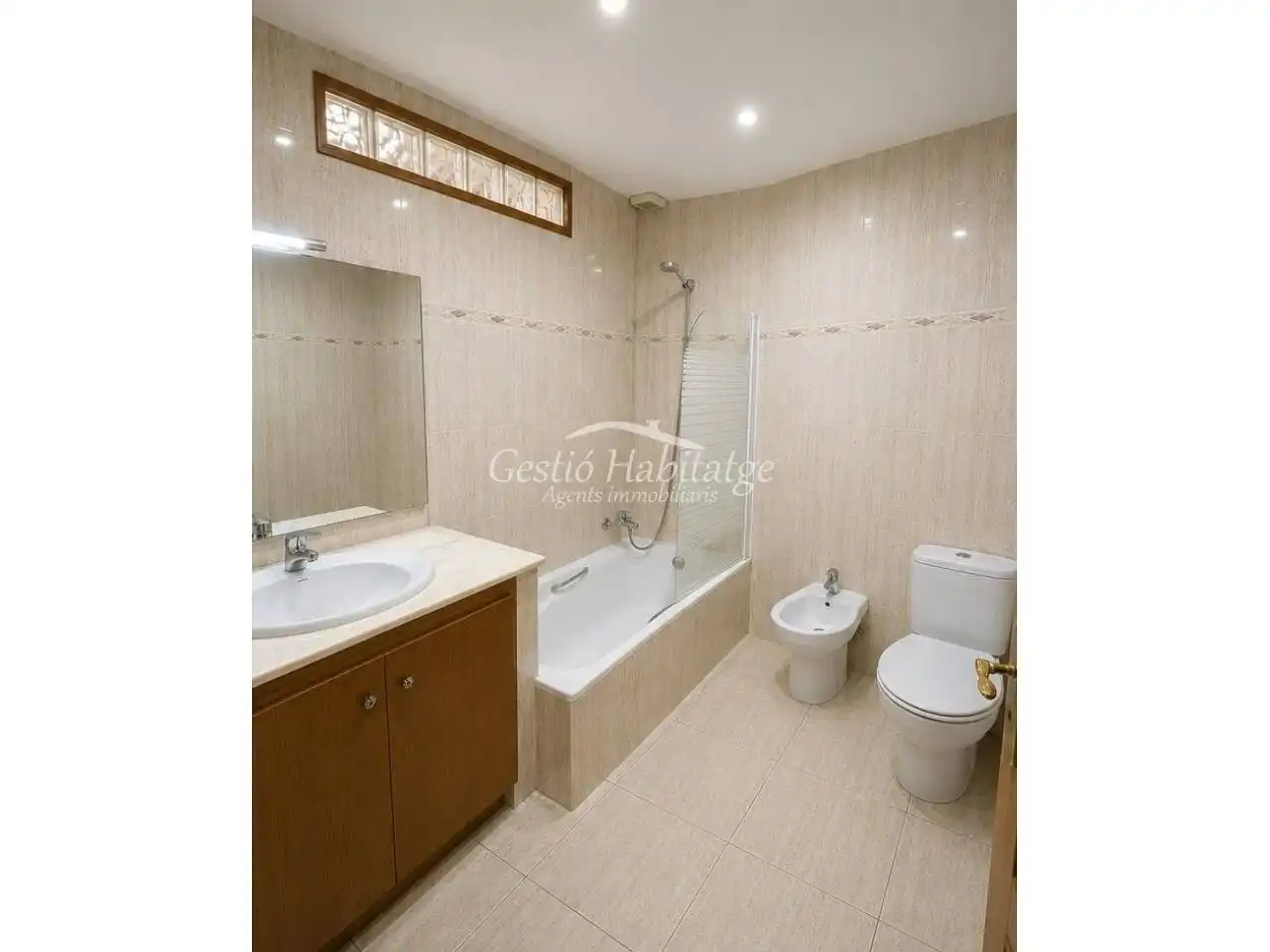 Bathroom of Flat for rent in Les Franqueses del Vallès  with Balcony