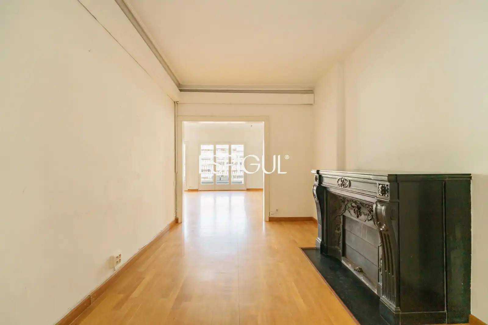 Sala de estar de Piso en venta en Barcelona con Calefacción, Parquet y Terraza