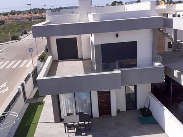 Villa avec piscine à vendre à Los Montesinos