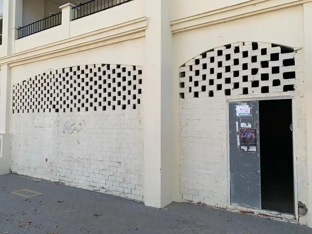 Local comercial en venta en La Laguna, imagen 2