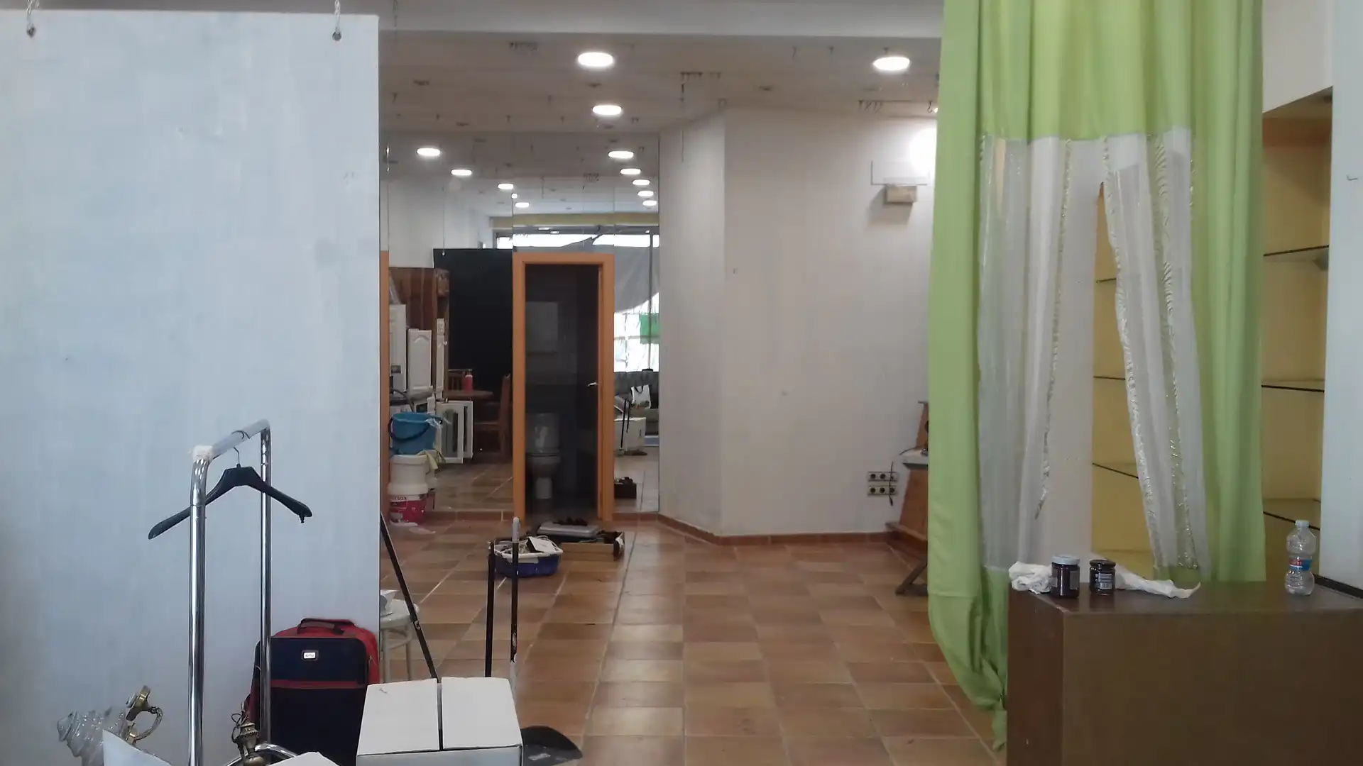 Business premises for sale in Desamparados, imagen 5