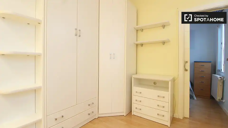 Habitación en Castillejos - Cuzco