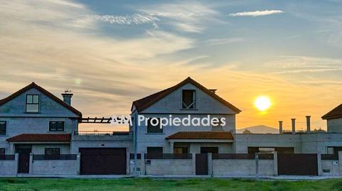 Foto 2 de Casa adosada en venda a Avenida Praia Ladeira, Baiona, Pontevedra
