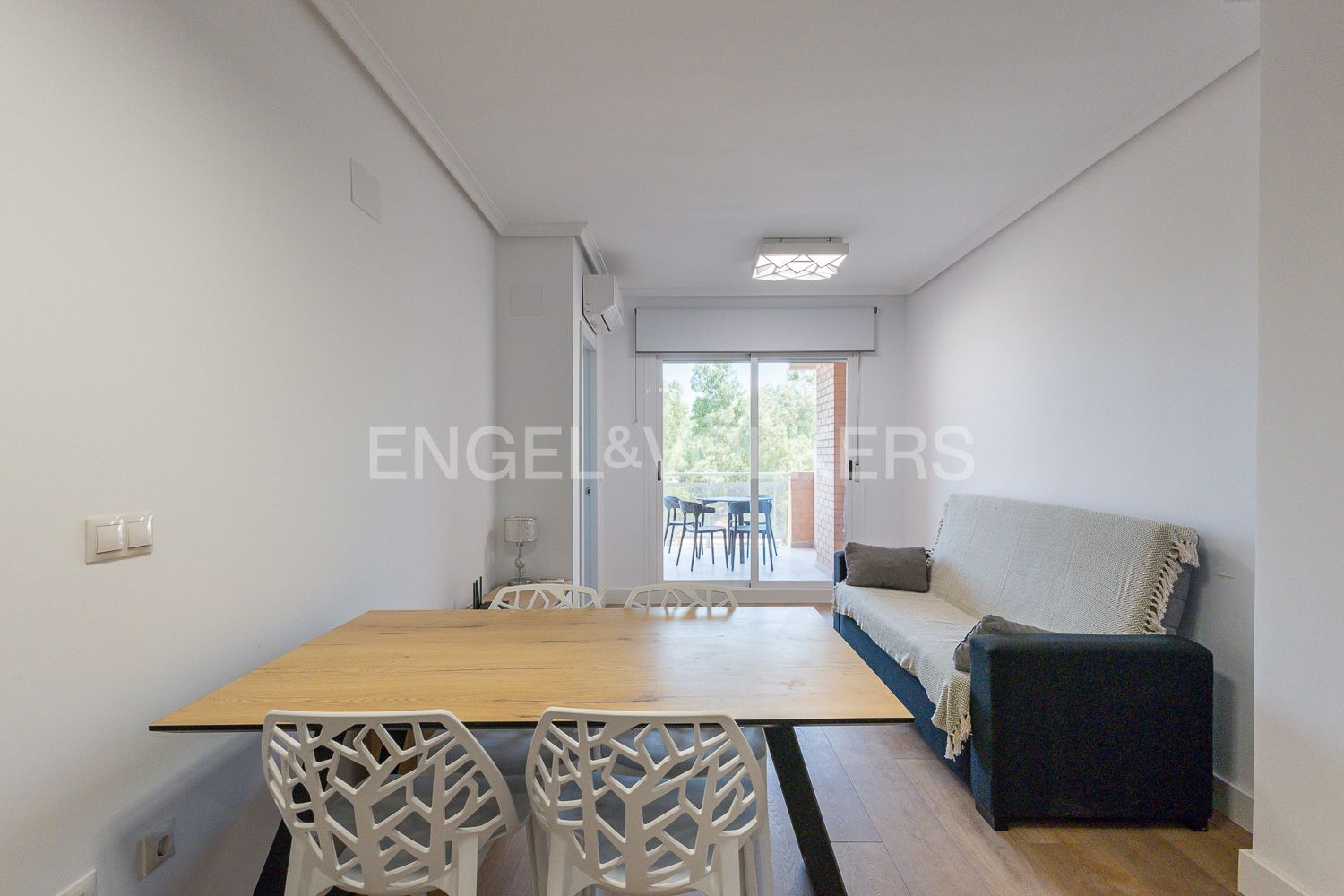 Comedor de Apartamento en venta en Oropesa del Mar / Orpesa con Aire acondicionado, Calefacción y Jardín privado