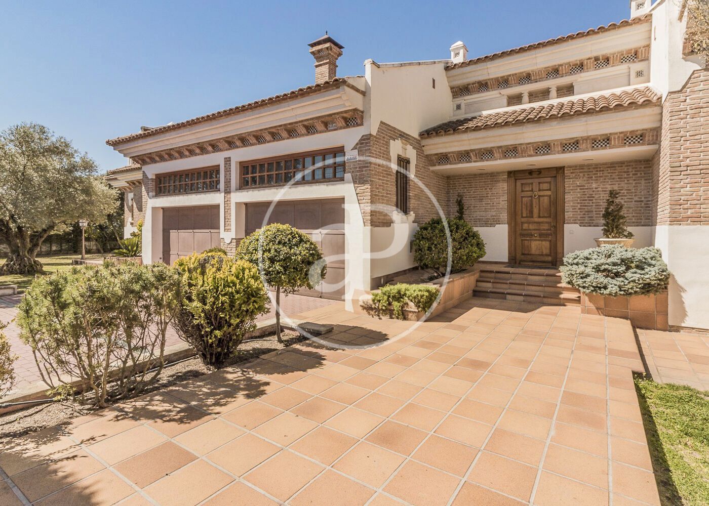 Exterior view of House or chalet for sale in Nuevo Baztán  with Air Conditioner, Heating and Private garden