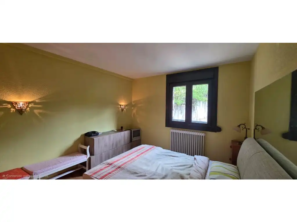 Dormitori de Apartament en venda en La Massana