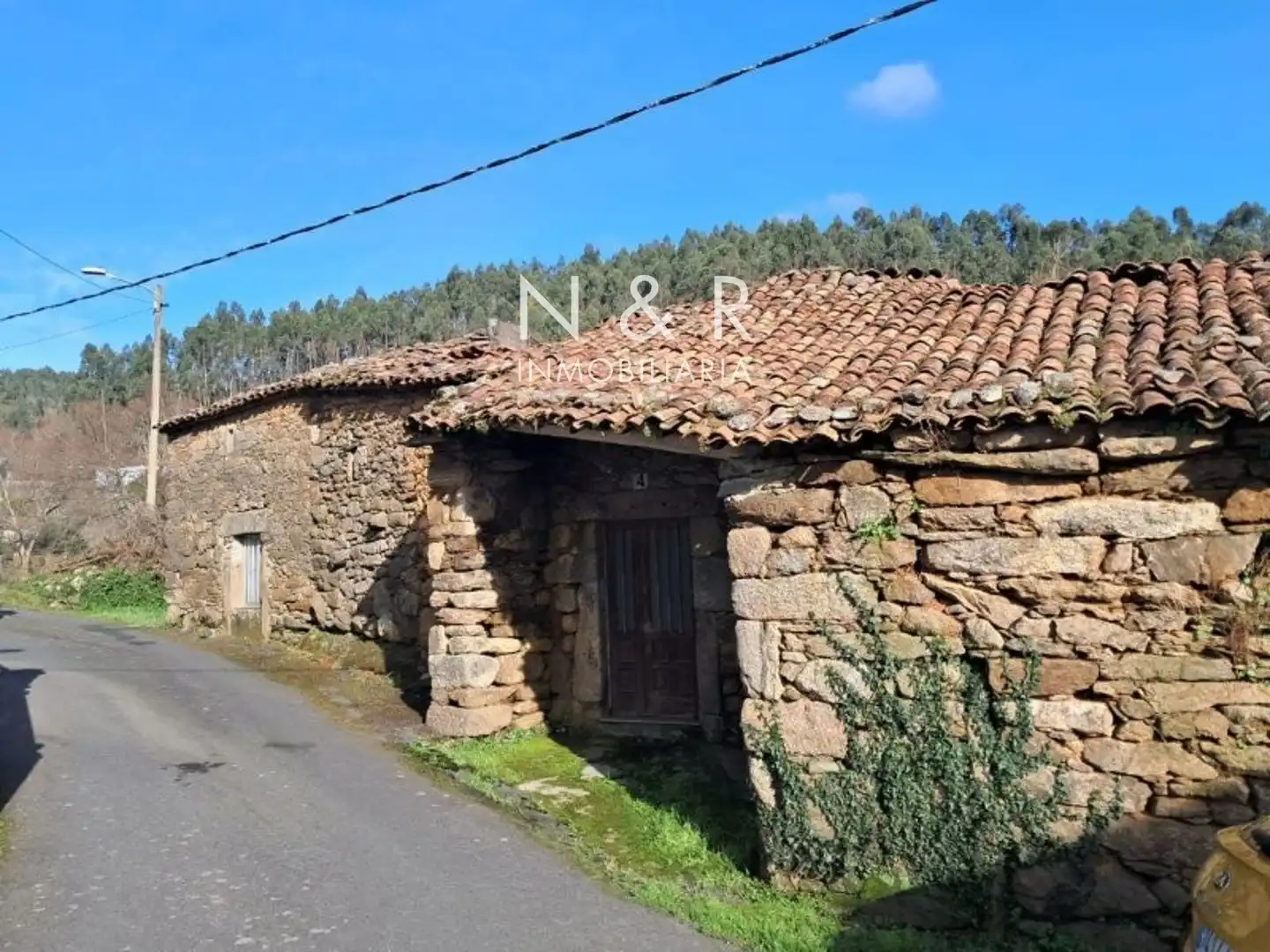 Vista exterior de Casa o chalet en venta en Santiago de Compostela 