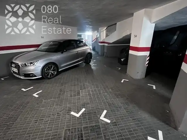 Parking à vendre à De Josep Tarradellas 8