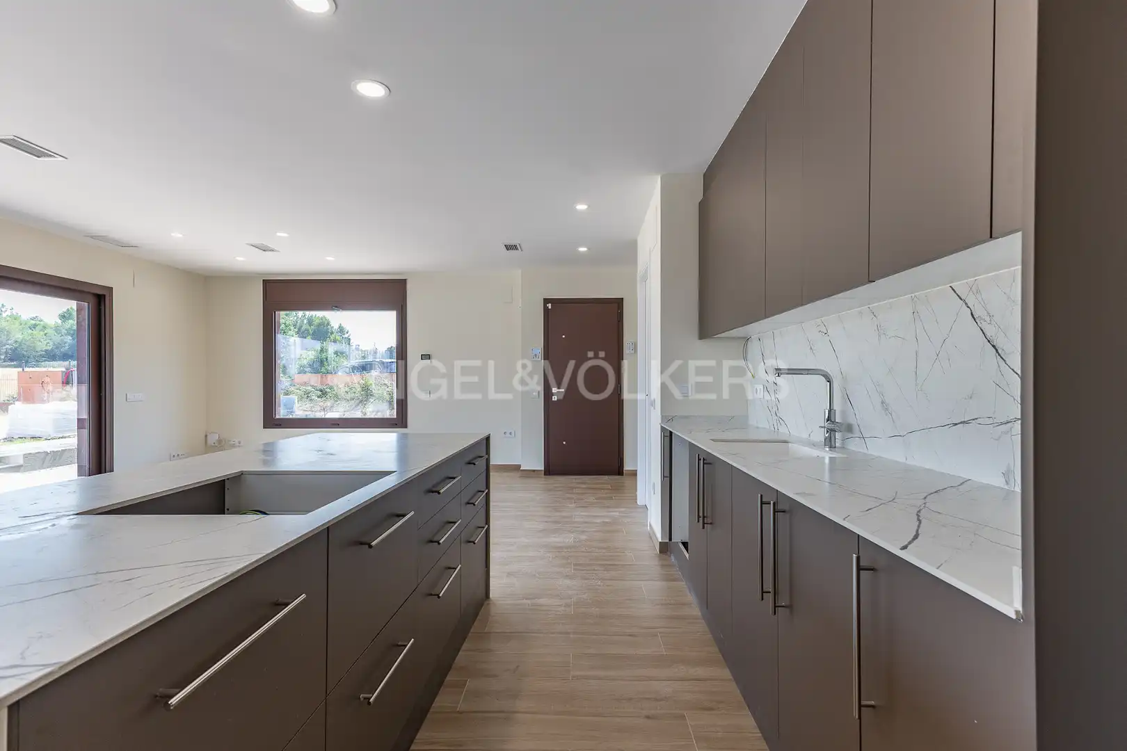 Kitchen of Houses for rent in Sant Esteve Sesrovires  with Air Conditioner, Heating and Private garden