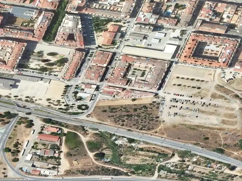 Flat for sale in Calle Cebrià Montserrat, imagen 2