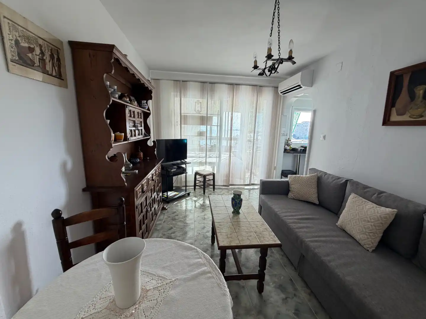 Sala de estar de Apartamento en venta en Algarrobo con Aire acondicionado, Terraza y Amueblado