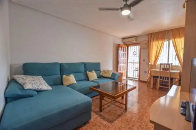 Sala d'estar de Casa o xalet en venda en Santa Pola amb Aire condicionat, Calefacció i Jardí privat