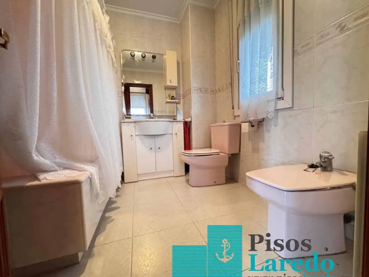 Baño de Casa o chalet en venta en Limpias con Calefacción, Jardín privado y Parquet