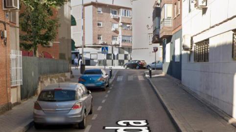 Foto 4 de Piso en venta en Calle Elda, Los Rosales, Madrid