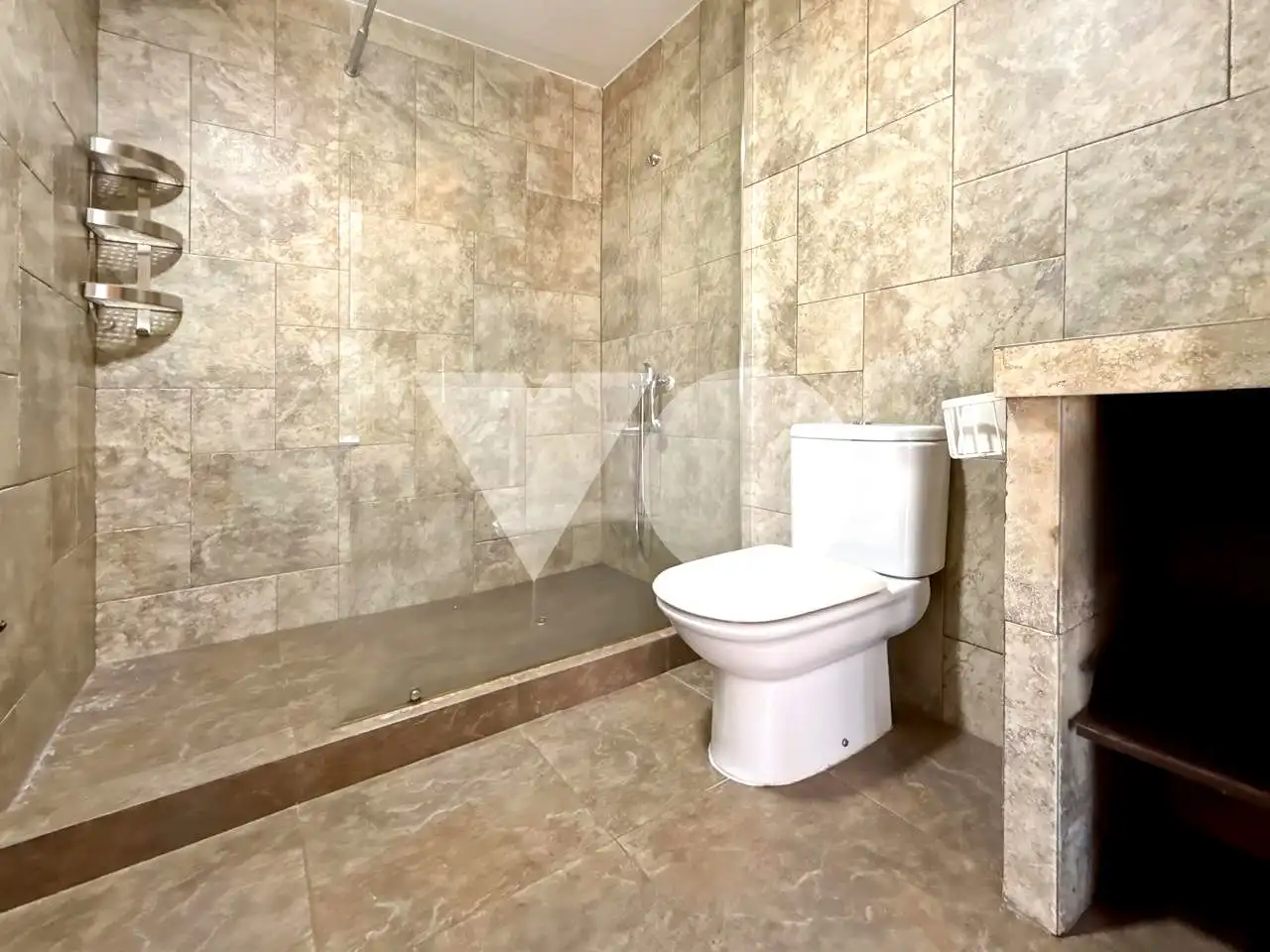 Baño de Casa adosada en venta en Arganda del Rey con Aire acondicionado, Calefacción y Terraza