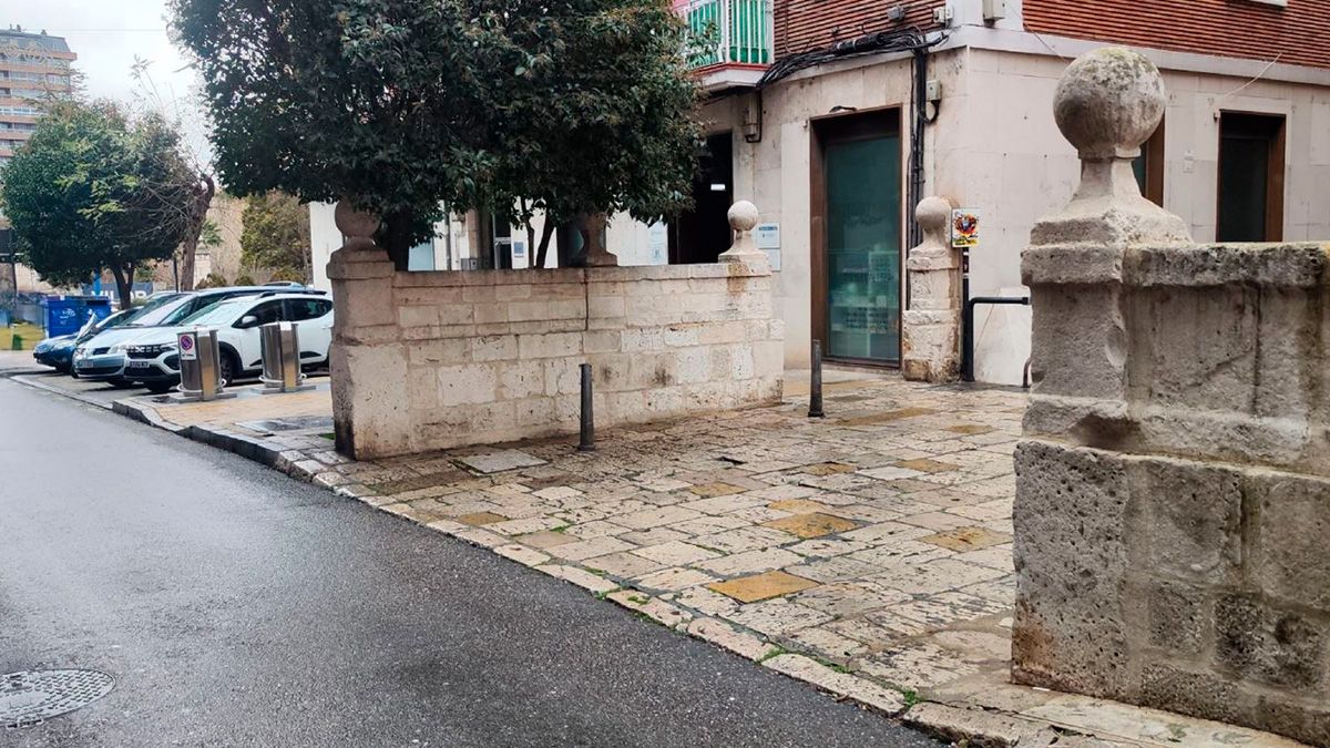 Exterior view of Garage for sale in Valladolid Capital