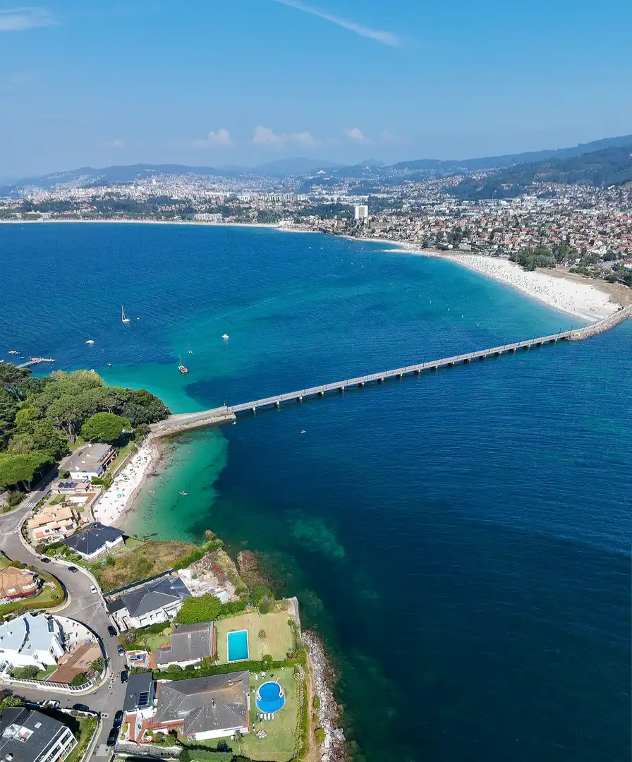 Außenansicht von Haus oder Chalet zum Verkauf in Vigo  mit Heizung