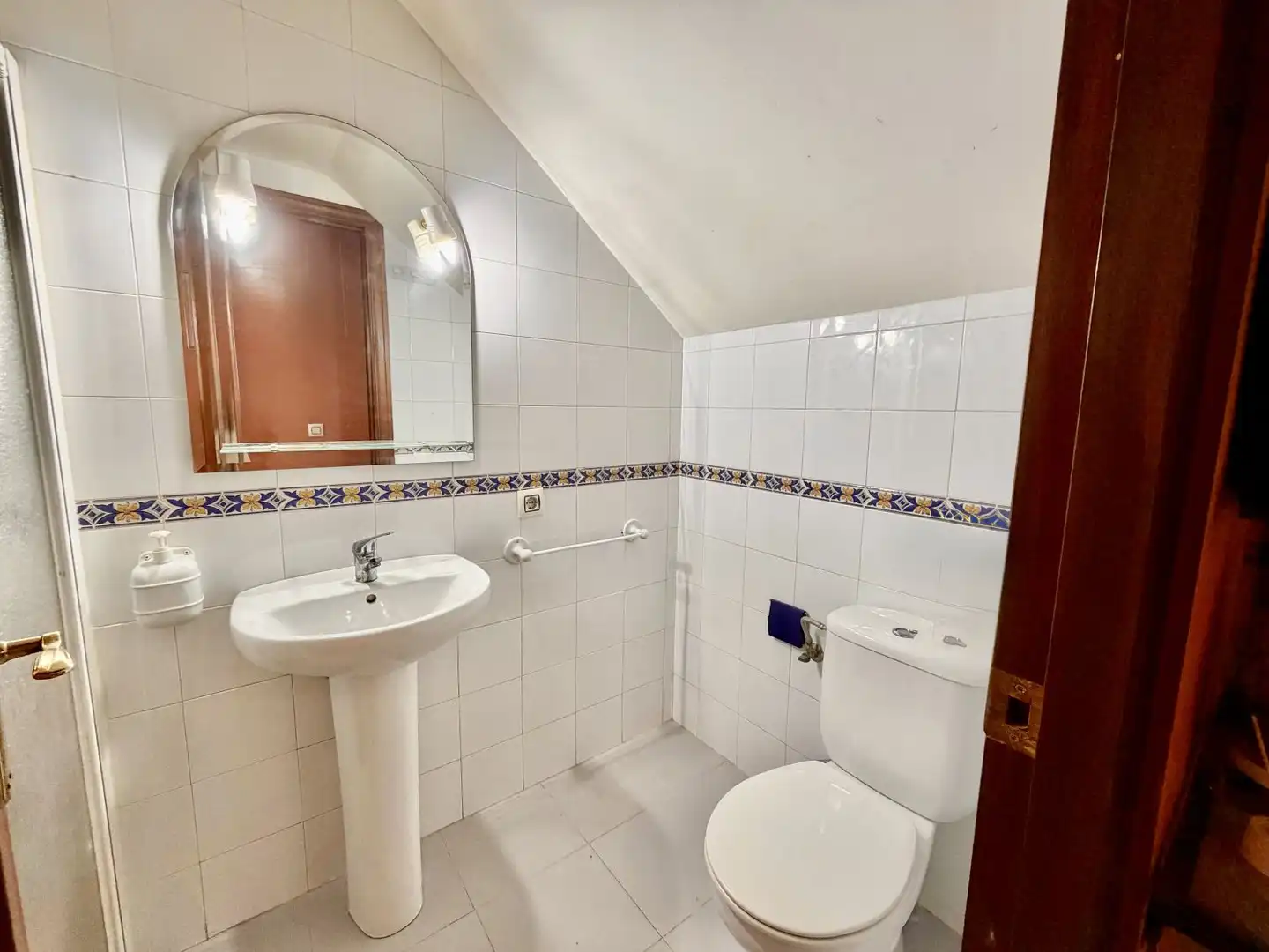 Baño de Casa o chalet en venta en Mairena del Alcor con Terraza y Trastero