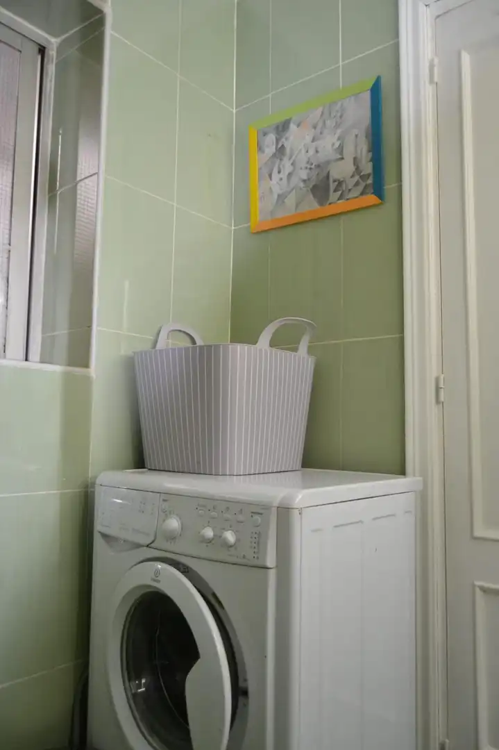 Bany de Casa o xalet en venda en Málaga amb Calefacció, Terrassa i Moblat