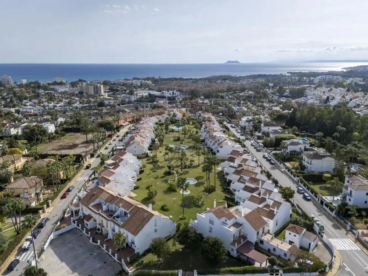 Casa a schiera con terrazza in vendita a Estepona Pueblo, imagen 9