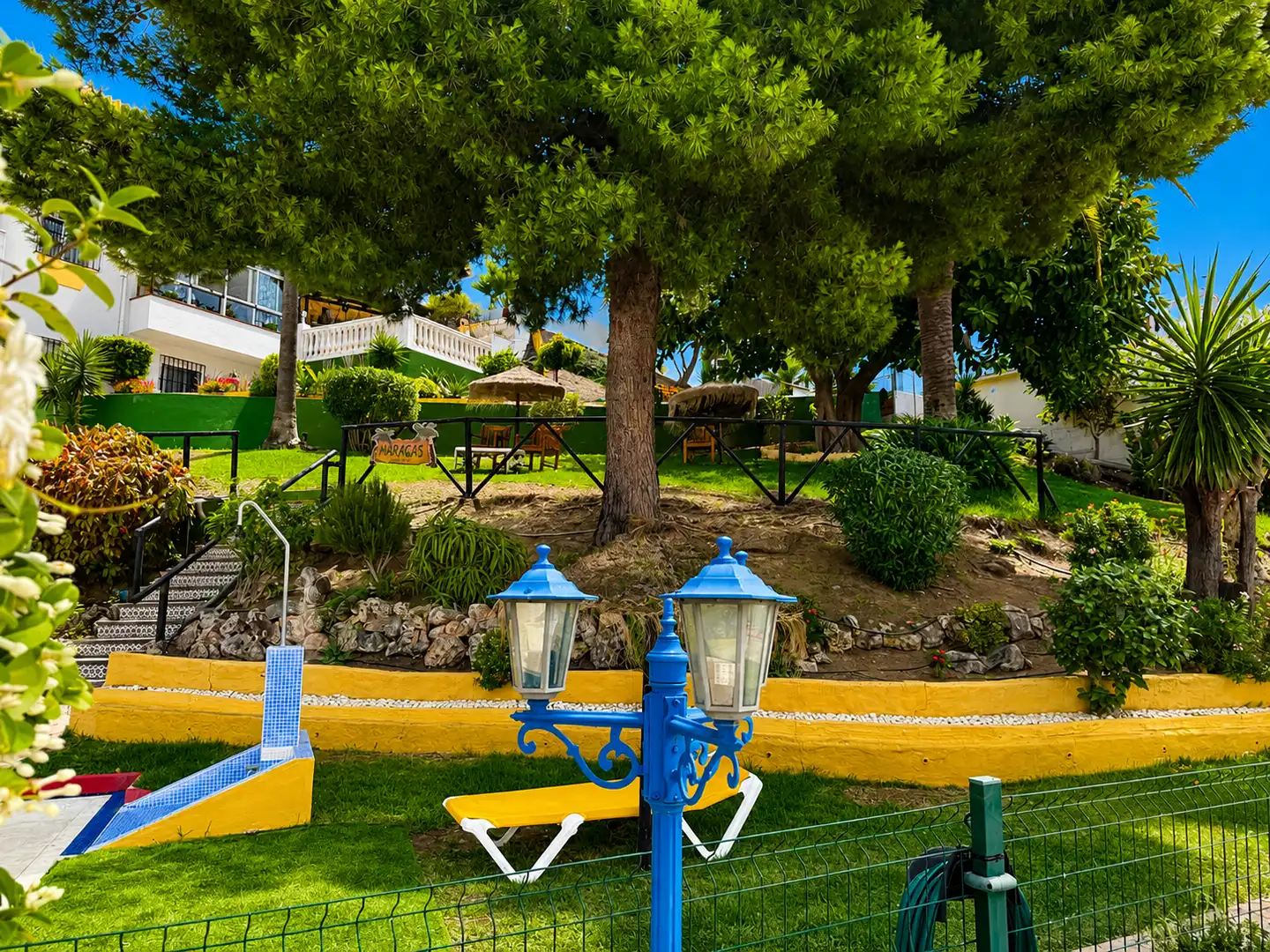 Jardí de Apartament en venda en Benalmádena amb Terrassa, Moblat i Piscina comunitària
