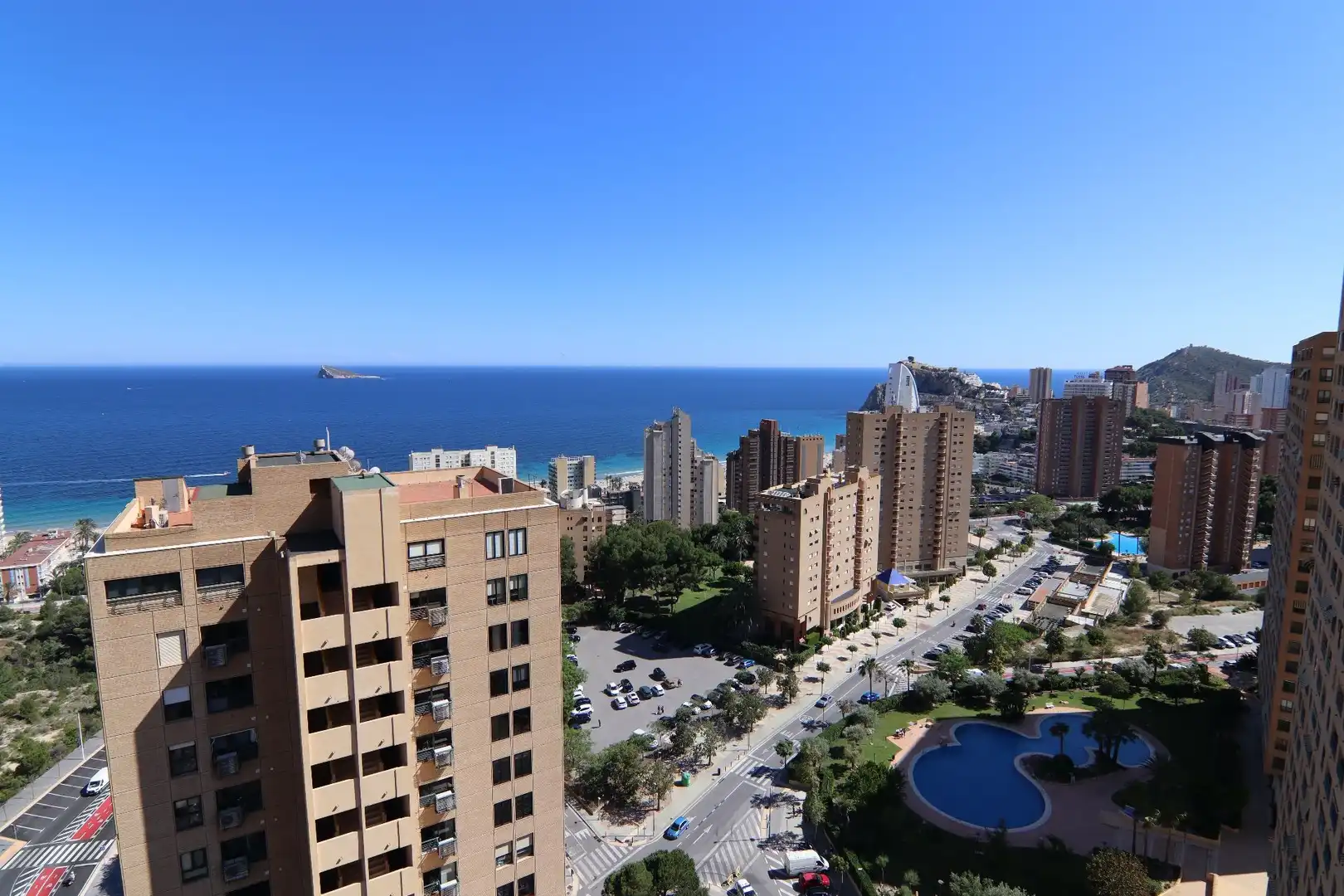 Vista exterior de Piso en venta en Benidorm con Aire acondicionado, Terraza y Amueblado