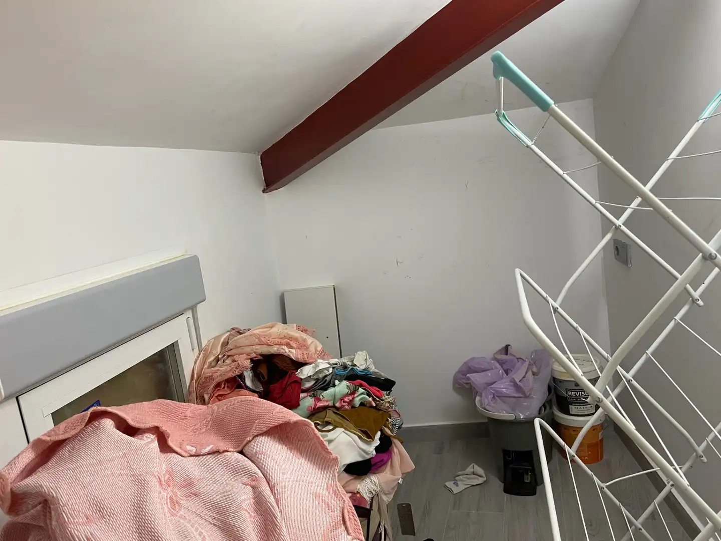 Schlafzimmer von Wohnung zur Miete in Trujillo mit Klimaanlage, Heizung und Abstellraum