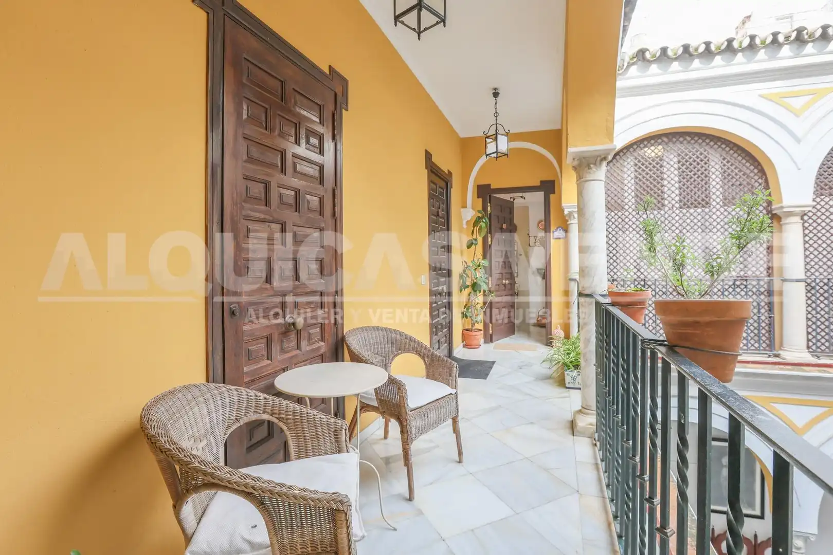 Apartament amb terrassa de lloguer a Casco Antiguo, imagen 26