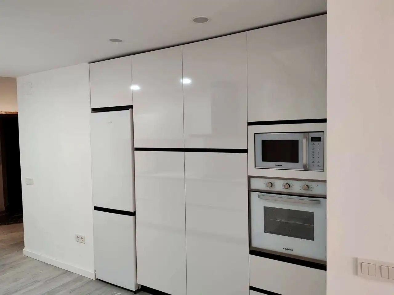 Kitchen of Flat for rent in Córdoba  with Air Conditioner and Balcony