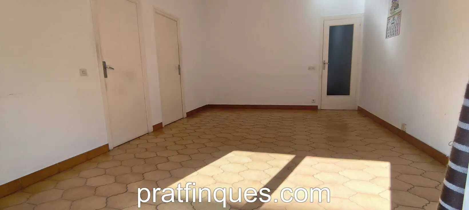 Flat for sale in Sagnier - Plaça de Catalunya