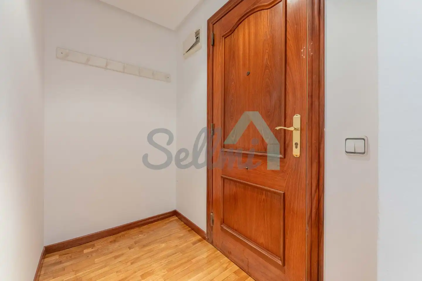 Dachboden zur Miete in Calle Bernardo Casielles, Argañosa