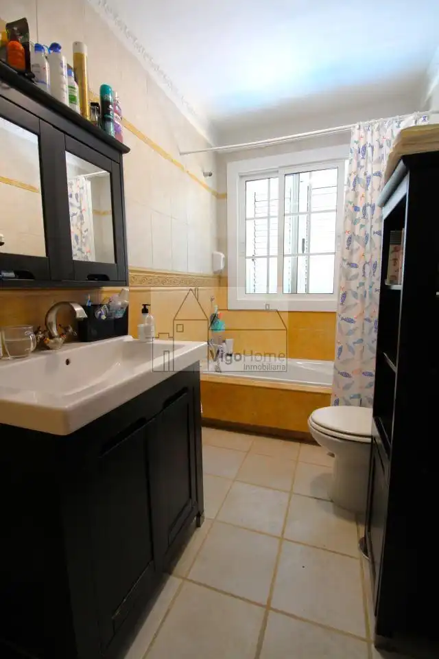 Baño de Casa o chalet en venta en Mos con Calefacción, Jardín privado y Trastero