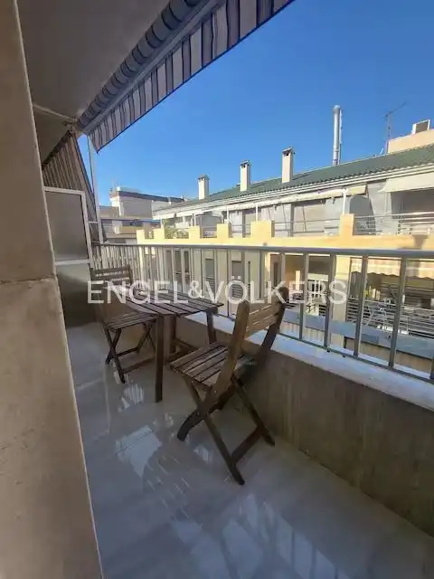 Terrasse von Wohnung zur Miete in Torrevieja mit Heizung