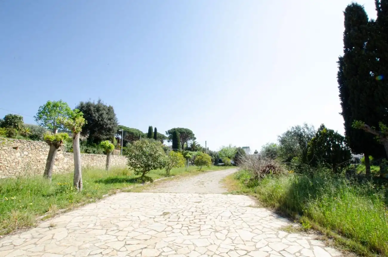 Vista exterior de Local en venda en Castell d'Aro, Platja d'Aro i s'Agaró amb Moblat