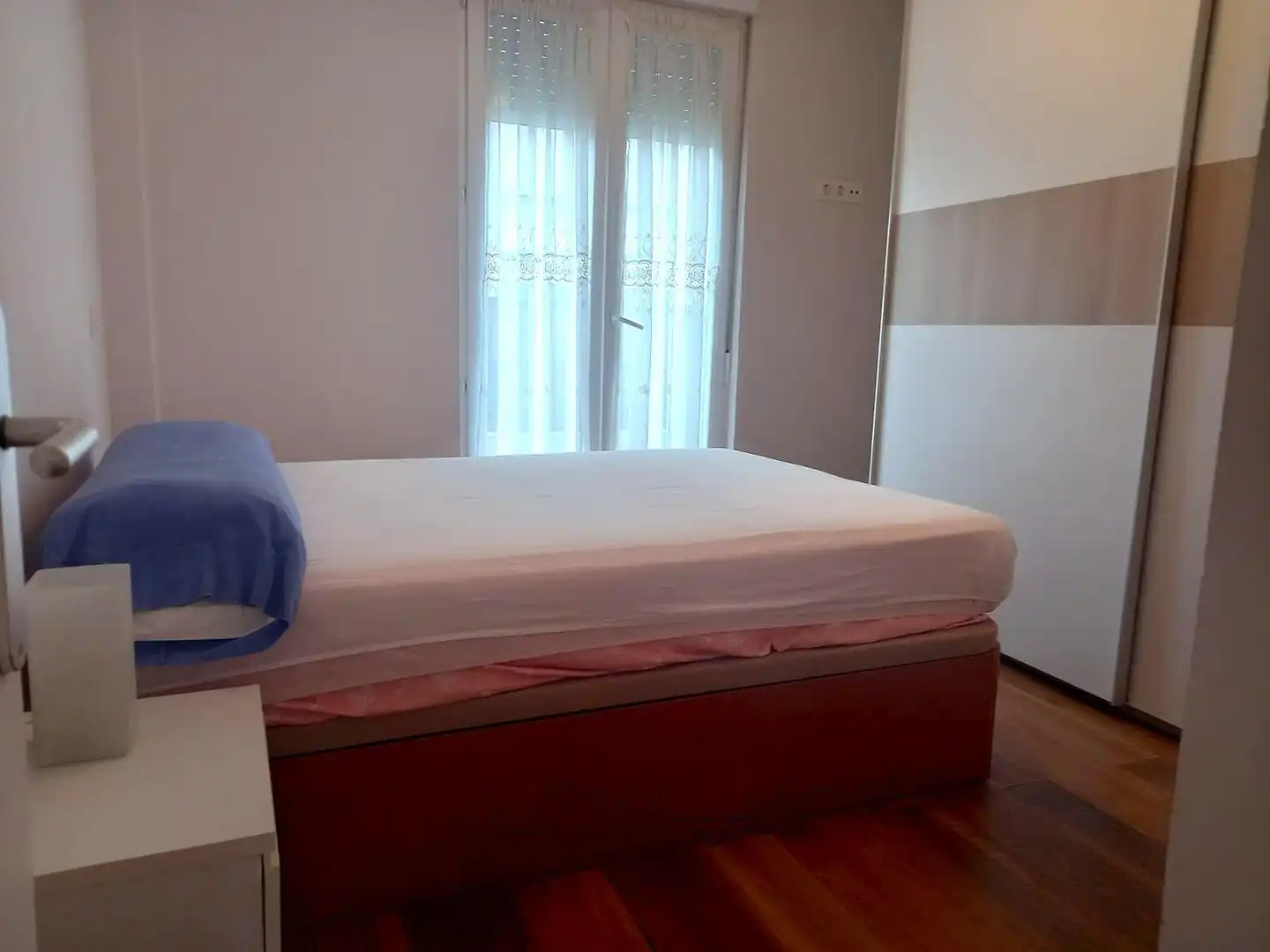 Bedroom of Flat for rent in Santander  with Furnished and Balcony