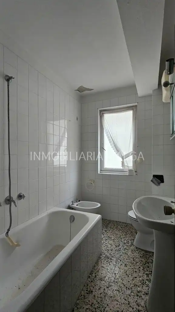 Bathroom of Flat for sale in Colunga  with Terrace