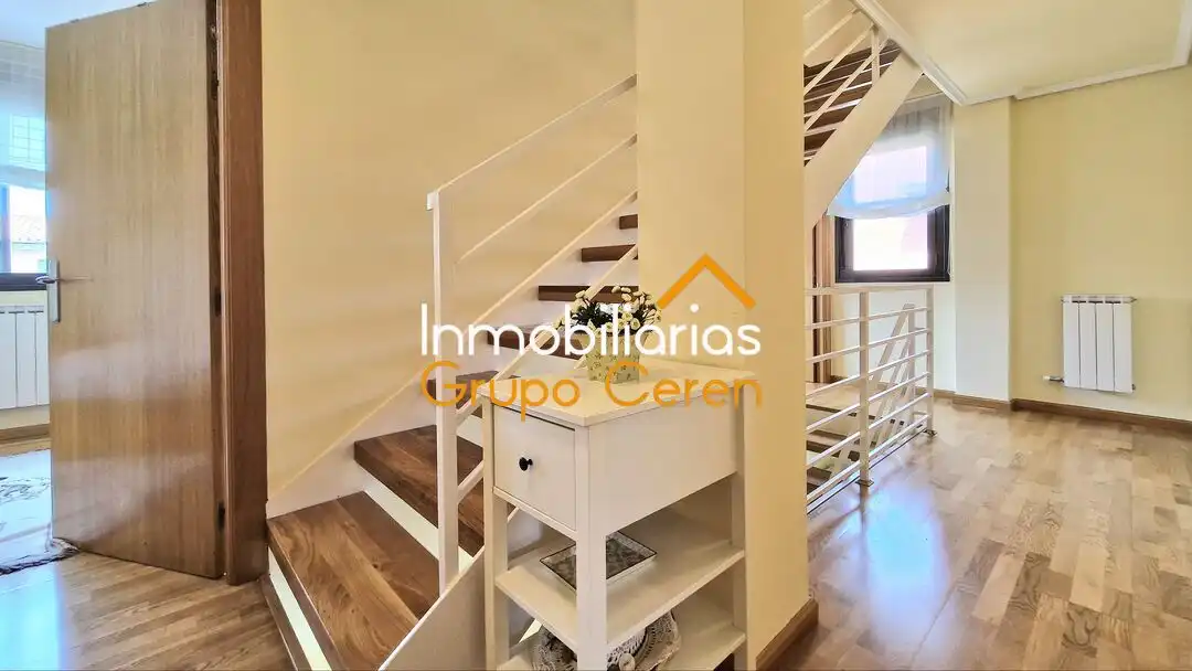 Casa adosada en venta en Cirueña con Calefacción, Jardín privado y Terraza