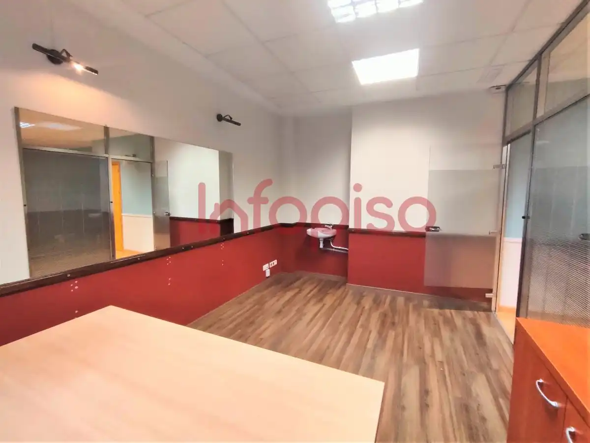 Oficina de alquiler en Valdepeñas con Aire acondicionado y Calefacción
