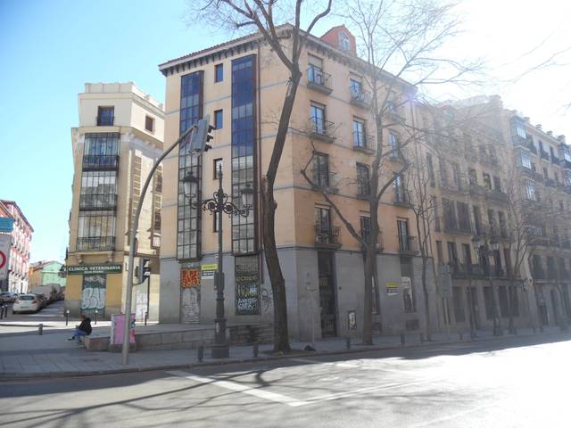 Local comercial en Venta en Calle de San Isidro Labrador, 23 en Palacio