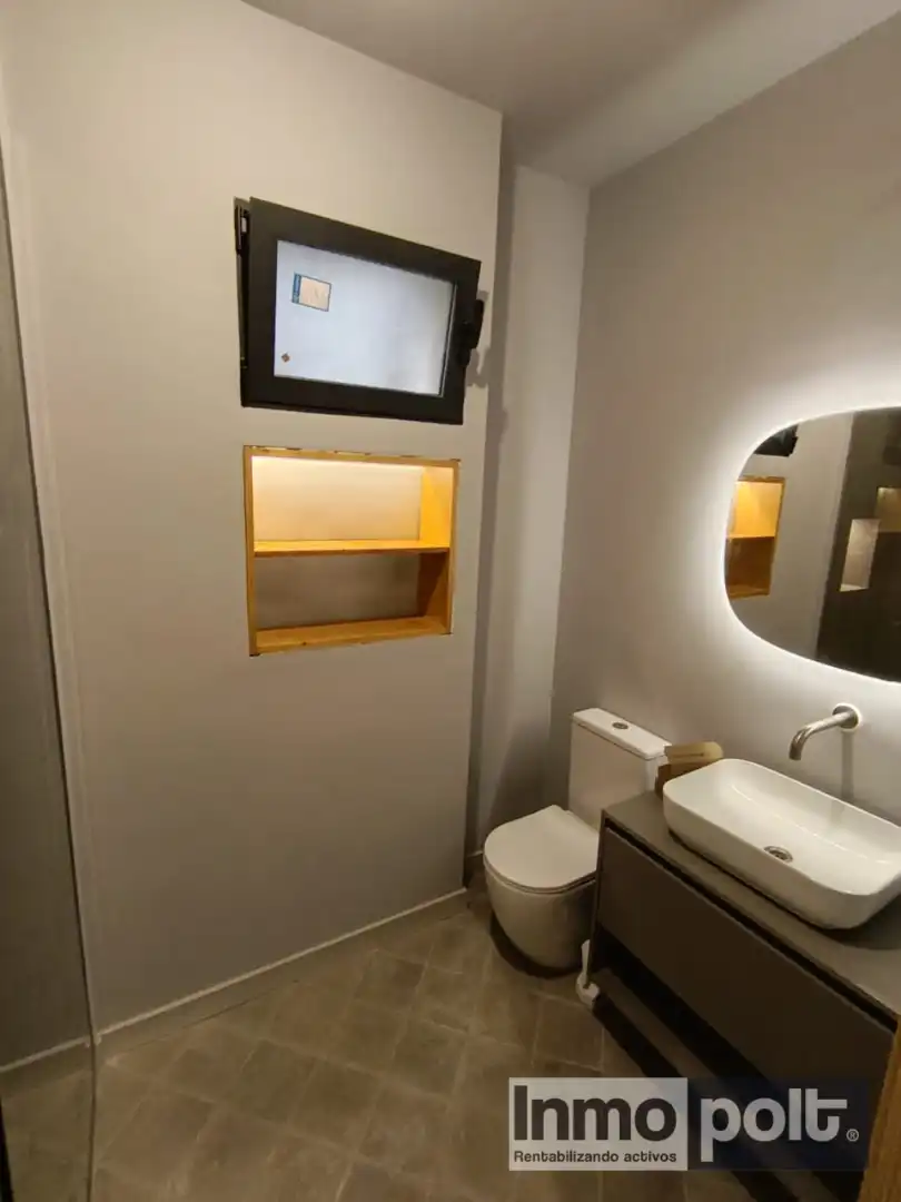 Bathroom of Flat for rent in Murcia  with Air Conditioner, Terrace and Oven