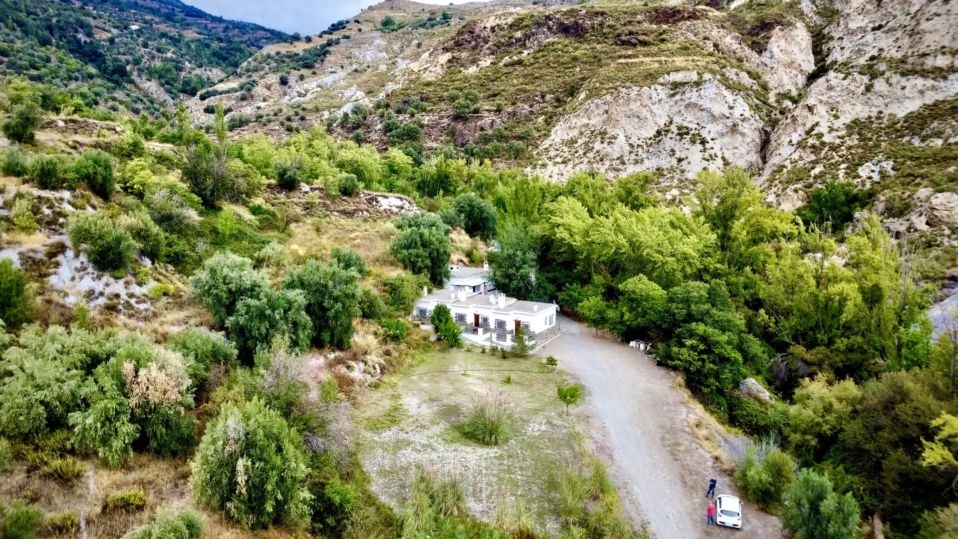 Vista exterior de Terreno en venta en Alpujarra de la Sierra
