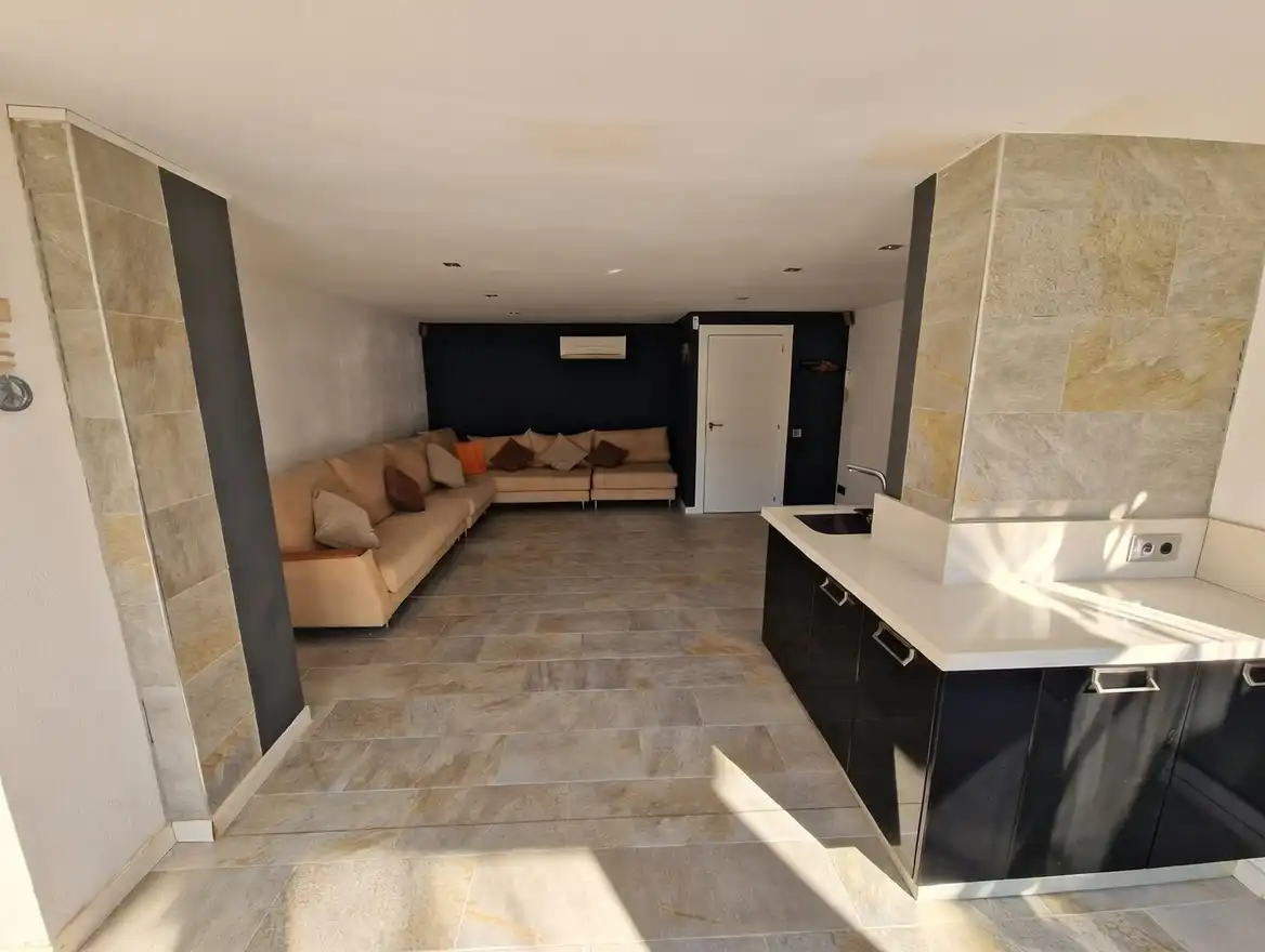 Houses for sale in Dosrius  with Air Conditioner, Heating and Private garden