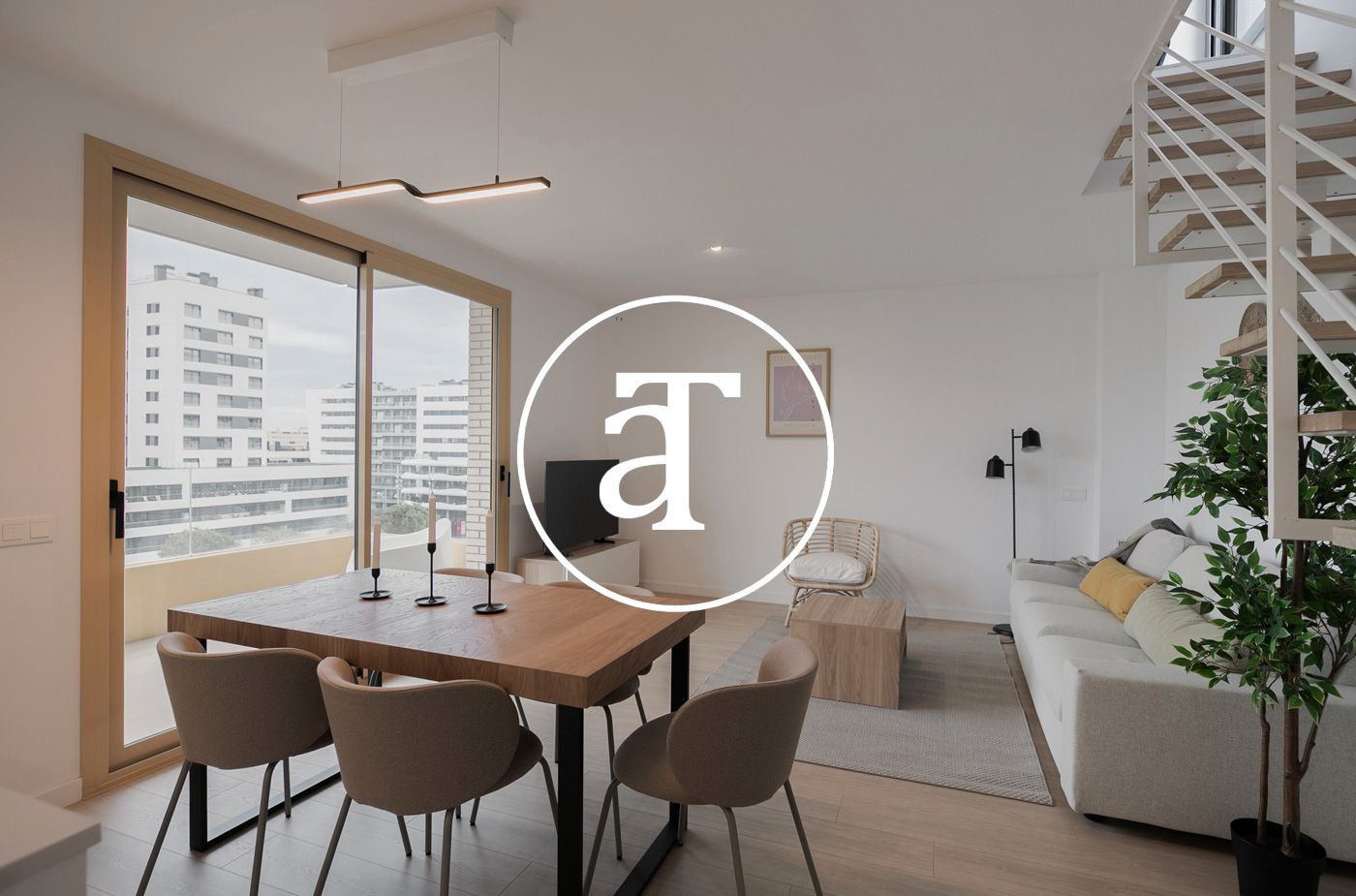 Sala d'estar de Pis de lloguer en  Barcelona Capital amb Aire condicionat, Calefacció i Terrassa