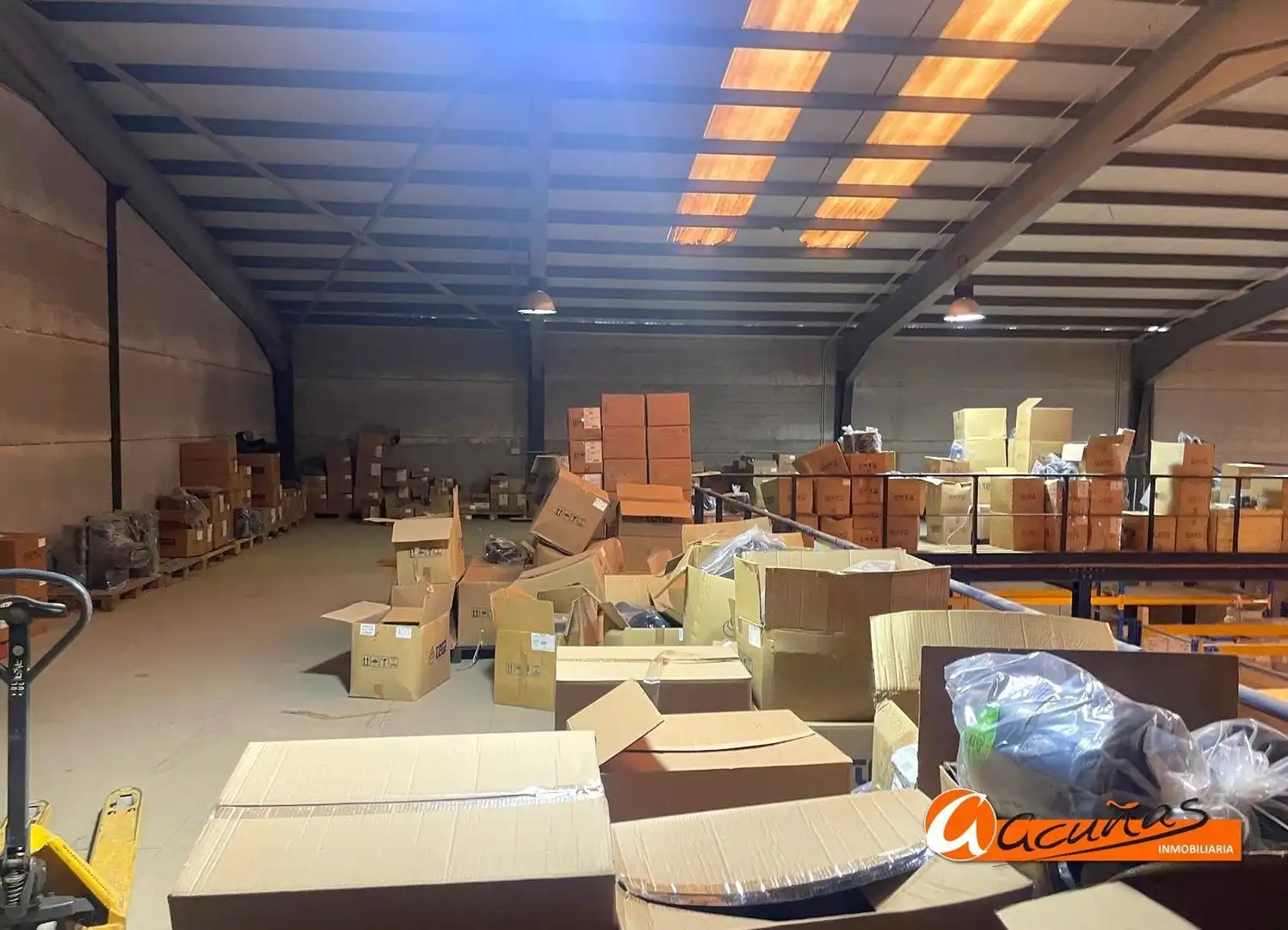 Nau industrial en venda a Mollina