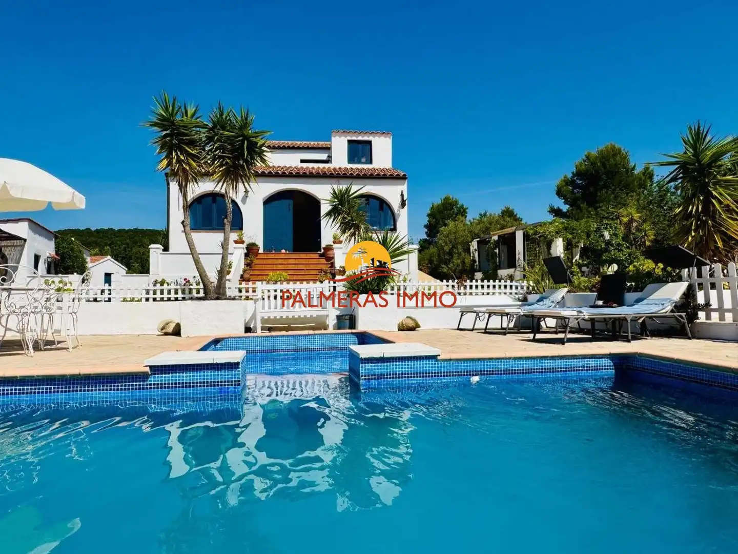 Vista exterior de Finca rústica en venta en L'Ametlla de Mar  con Trastero y Piscina