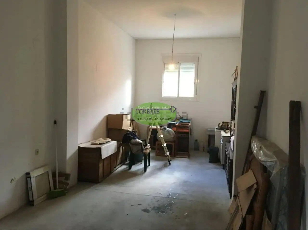 Wohnung zum Verkauf in Xunqueira de Ambía mit Heizung, Abstellraum und Möbliert