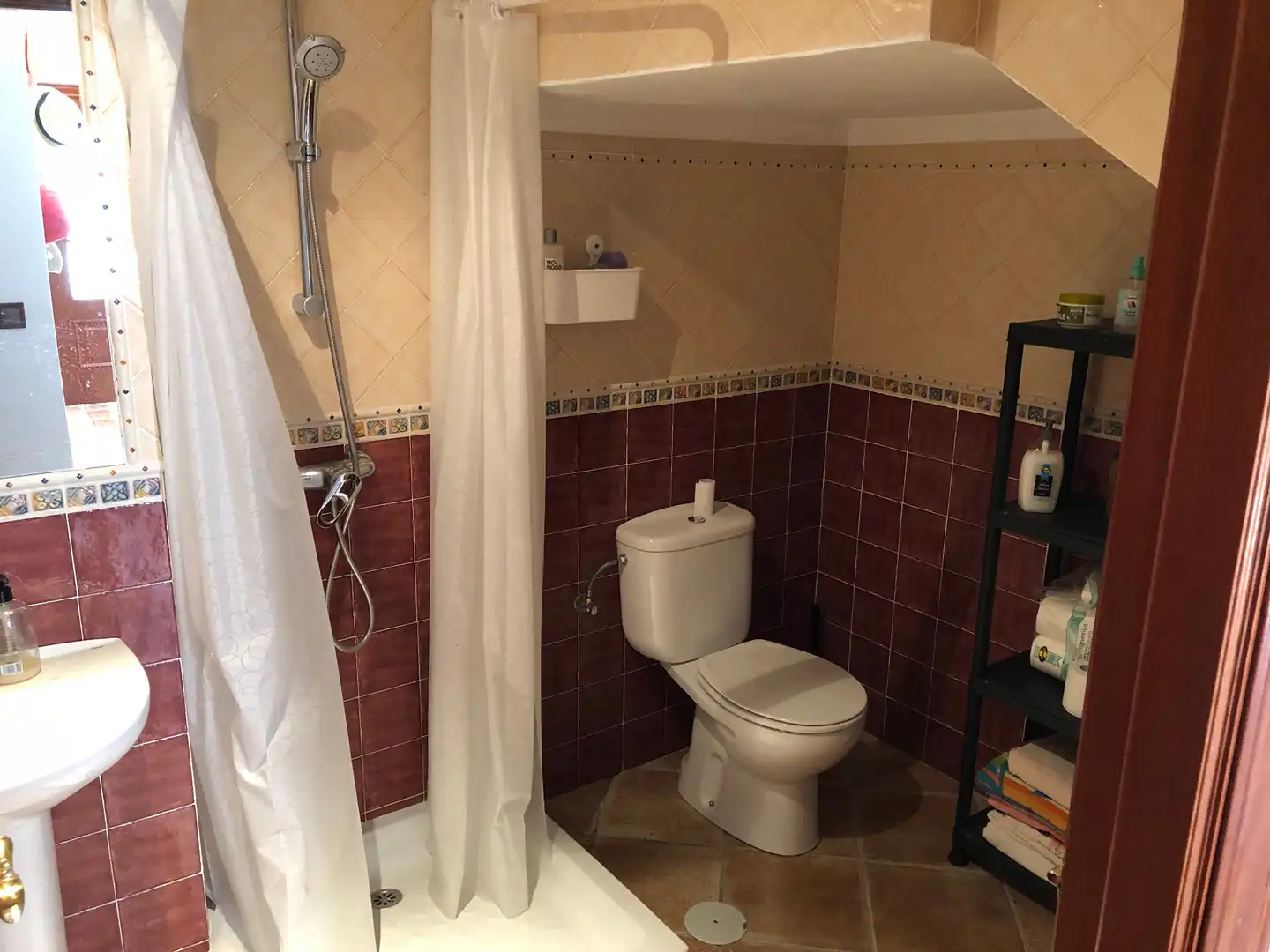 Bany de Casa o xalet en venda en Atajate amb Terrassa i Moblat