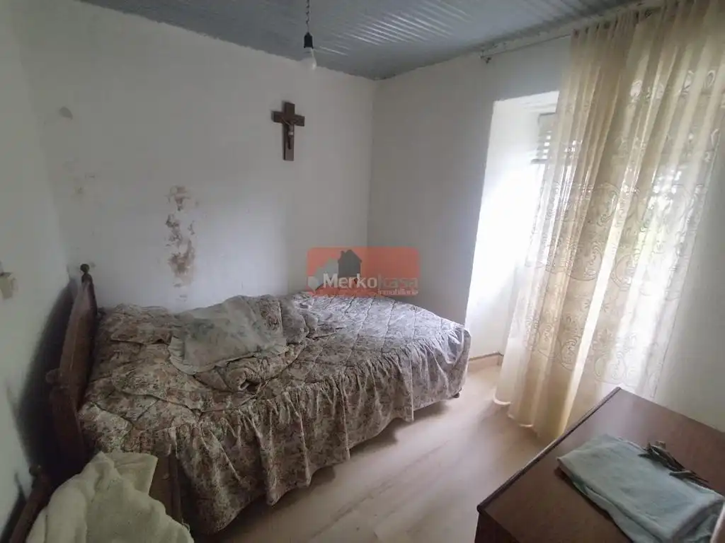 Habitación de Casa o chalet en venta en Sarria con Calefacción y Jardín privado