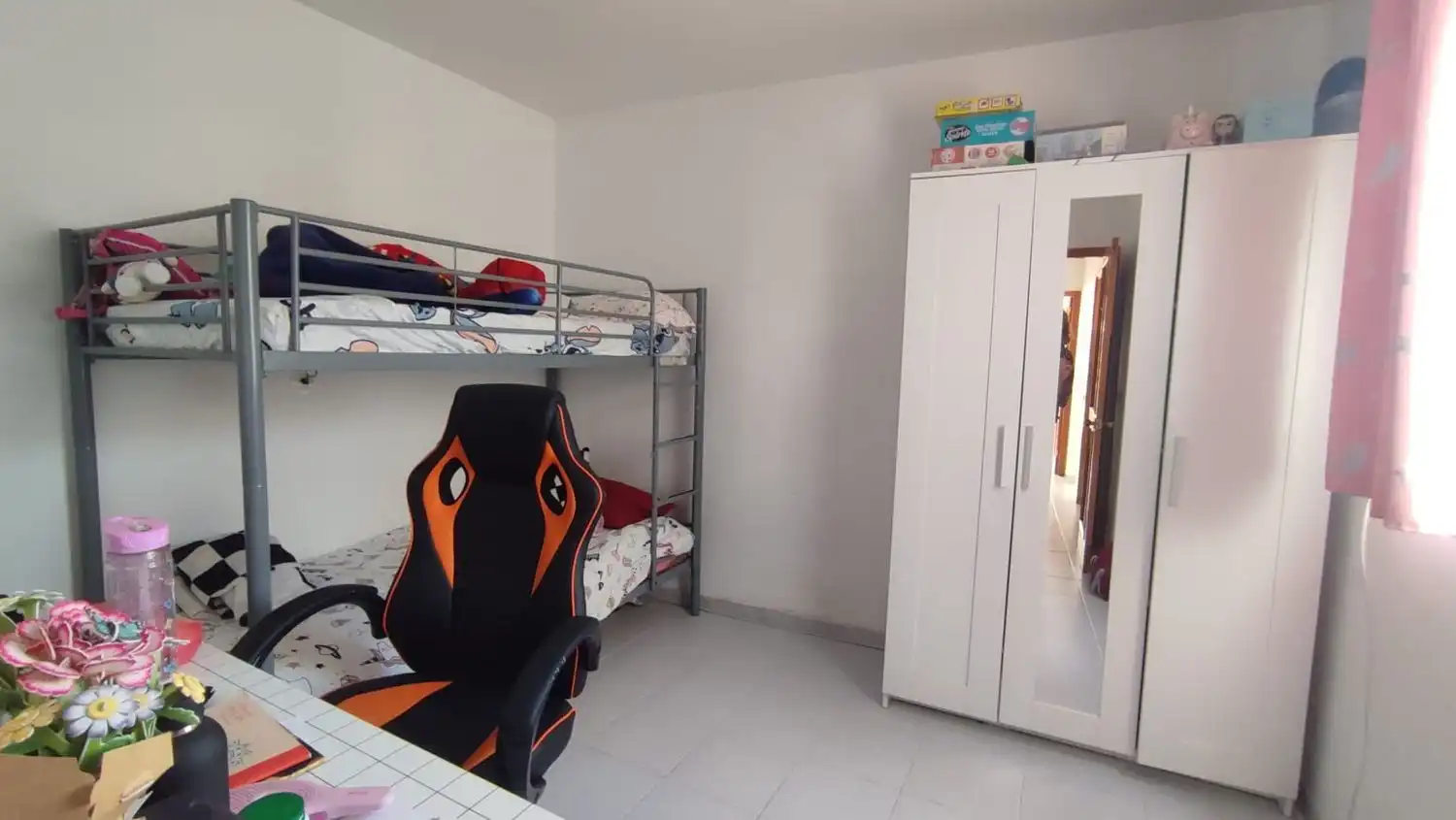 Habitación de Edificio en venta en Telde