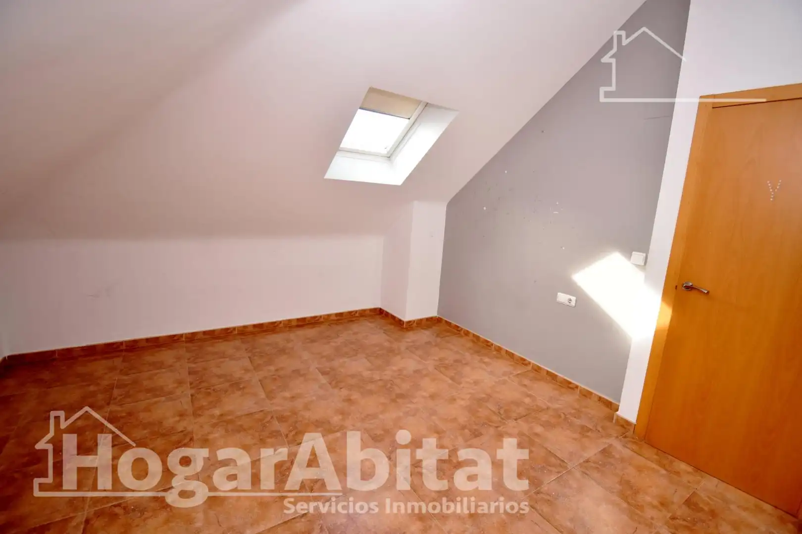 Habitación de Piso en venta en Alzira con Alarma